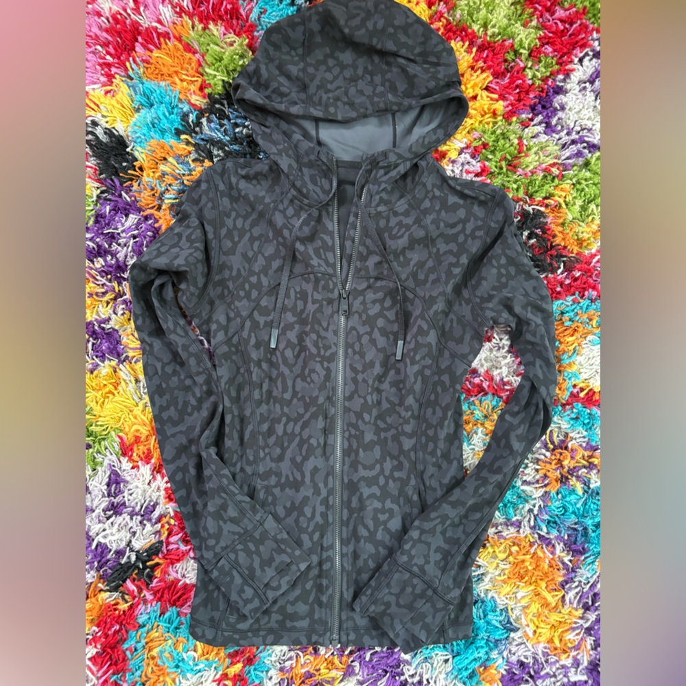 lululemon athletica Black Patterned Jacket